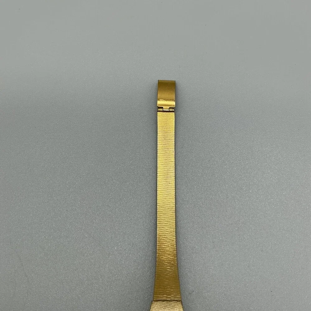 Vintage Phasar Womens Watch 16mm Gold Tone Oval Dial Adj Band New Battery